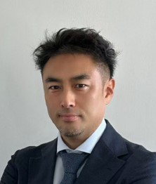 新郷 和典